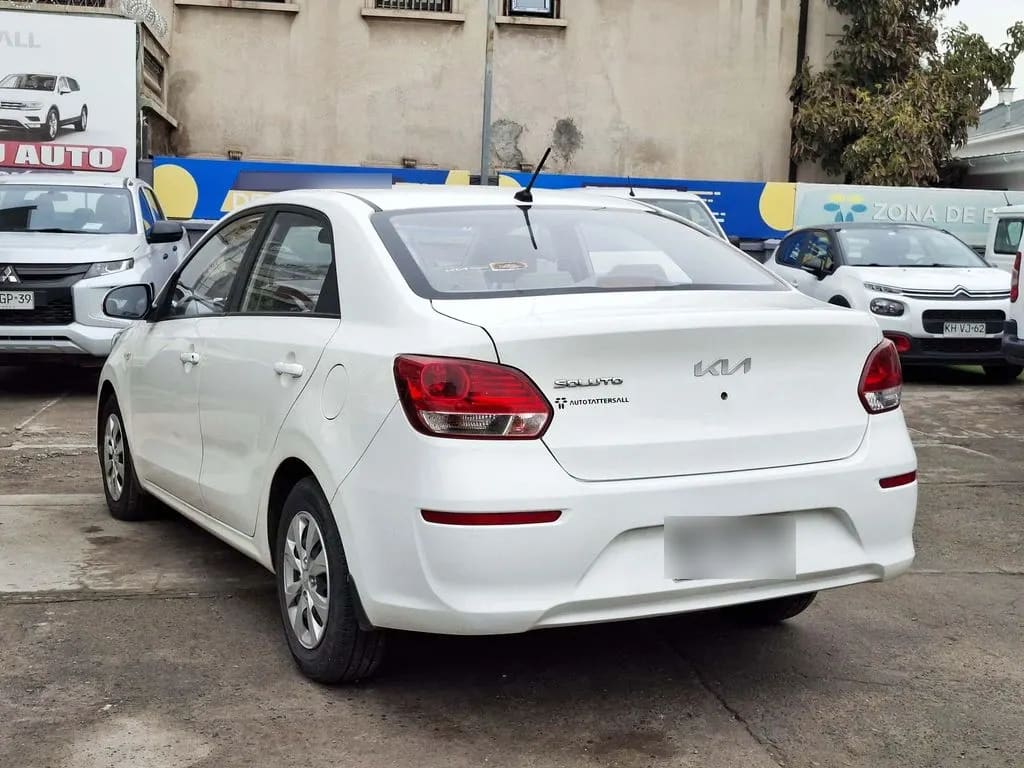 Kia Soluto 1.4 año 2022