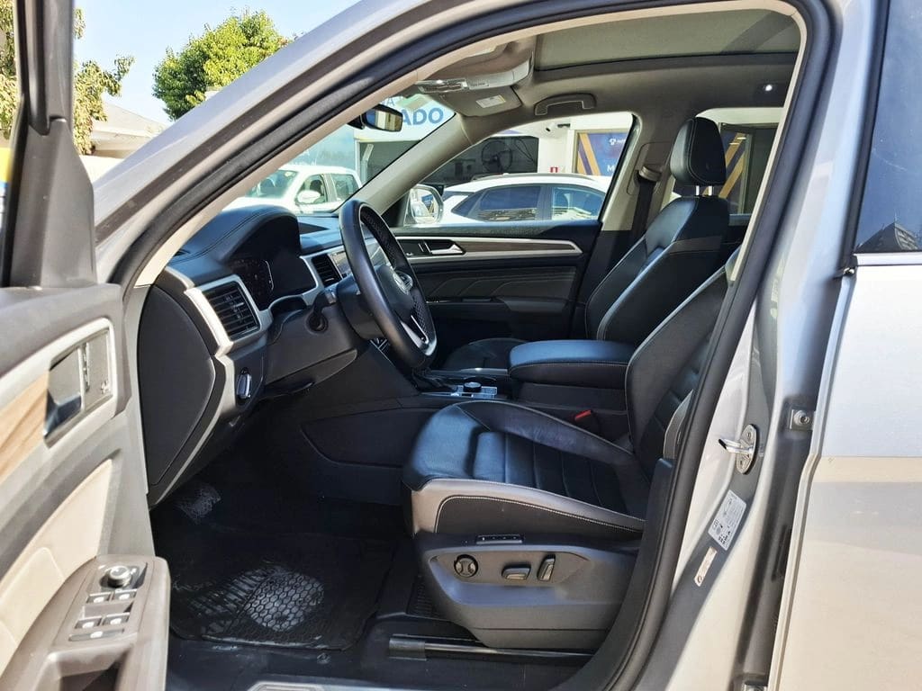 Volkswagen Atlas 3.6 Limited 4motion año 2024
