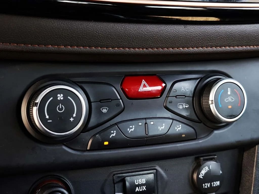ZX Auto Terralord 2.5 Dlx Mt 4x2 año 2022