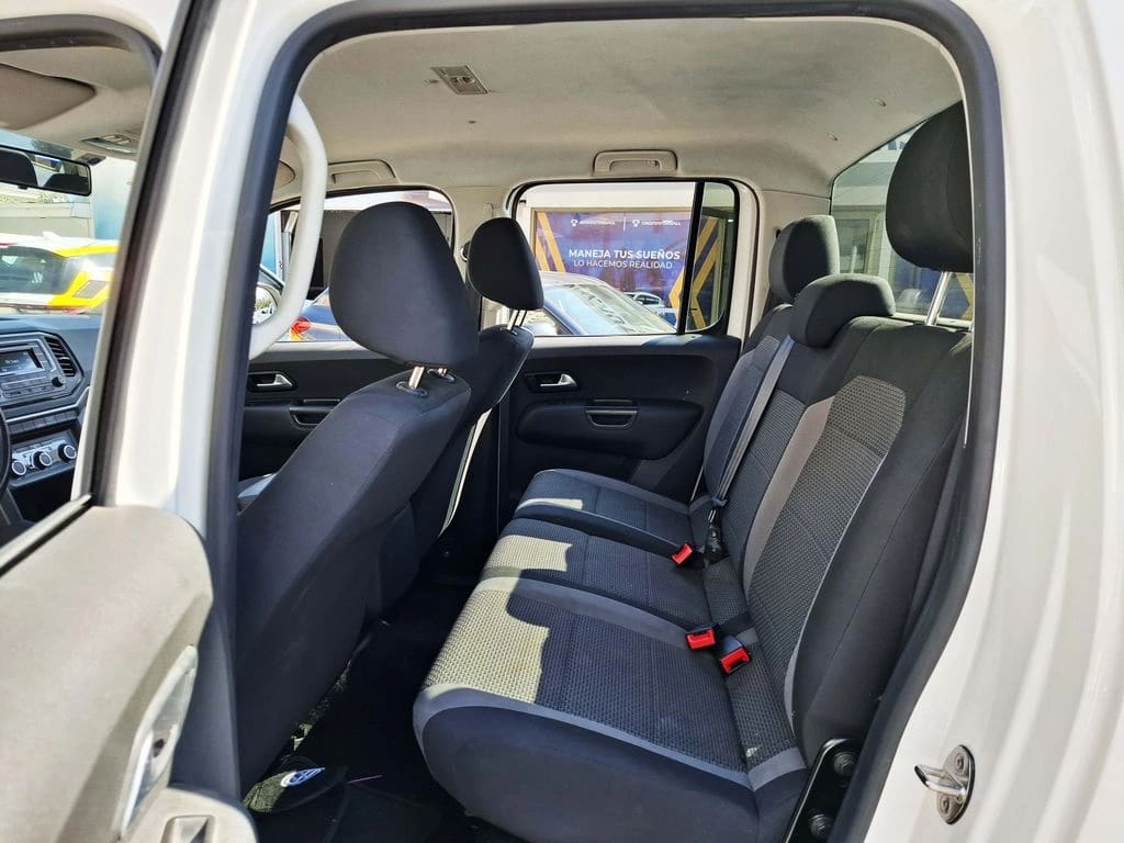 Volkswagen Amarok Tredline 2.0 Mt 4x2 año 2021