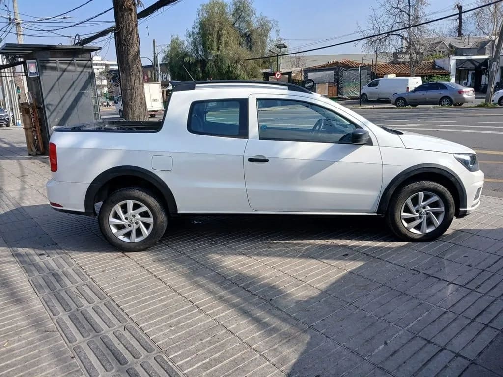 Volkswagen Saveiro Saveiro 1.6 Mt Cab Ext Confortline año 2023