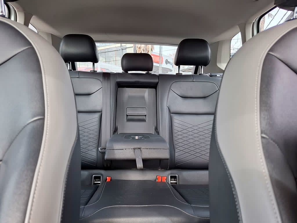Volkswagen Taos 1.4 Tsi Confortline año 2025