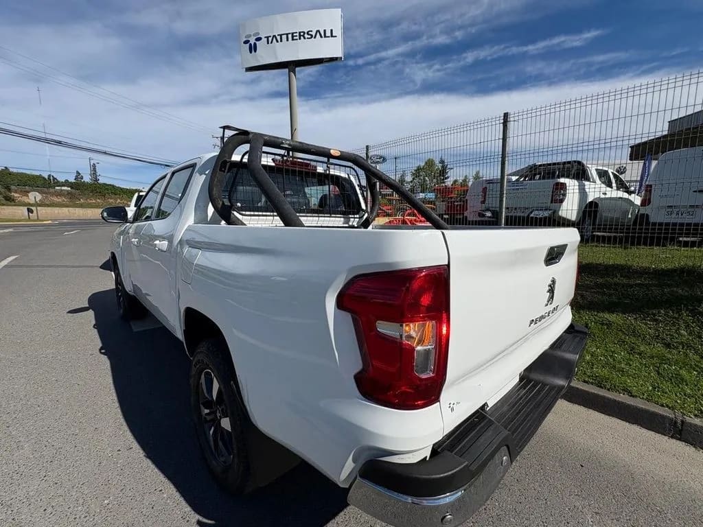 Peugeot Landtrek 4x2 1.9 Mt año 2023