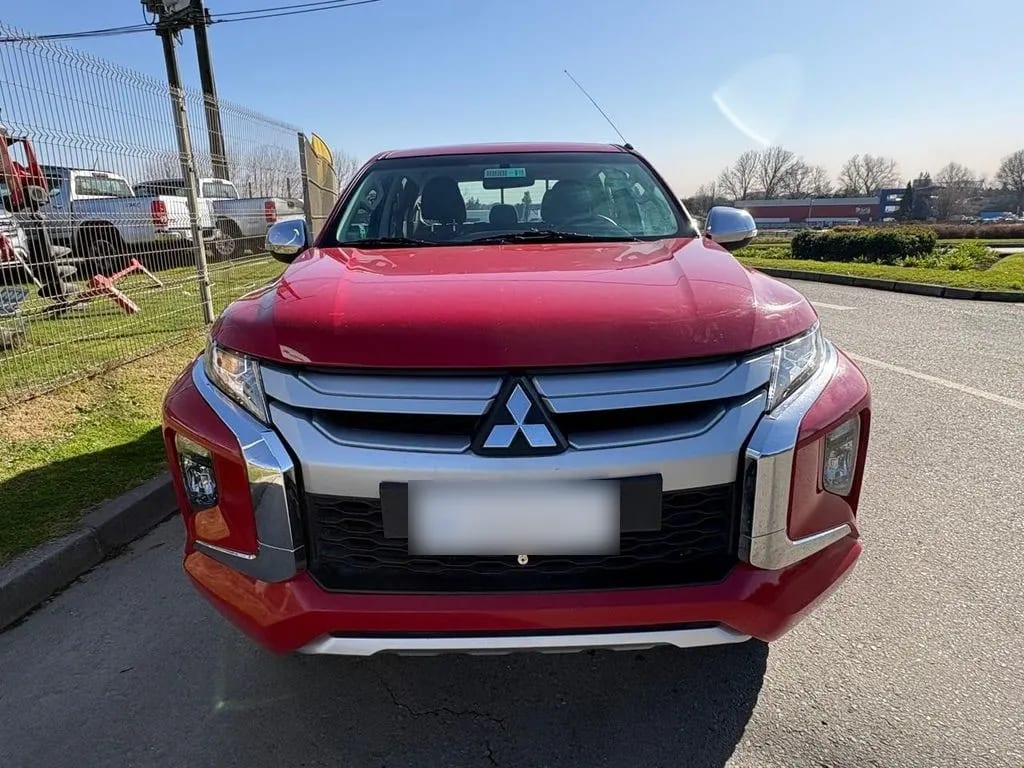Mitsubishi L200 Katana Cr 4x2 año 2022