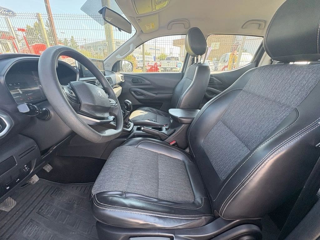Peugeot Landtrek 4x2 1.9 Mt año 2023