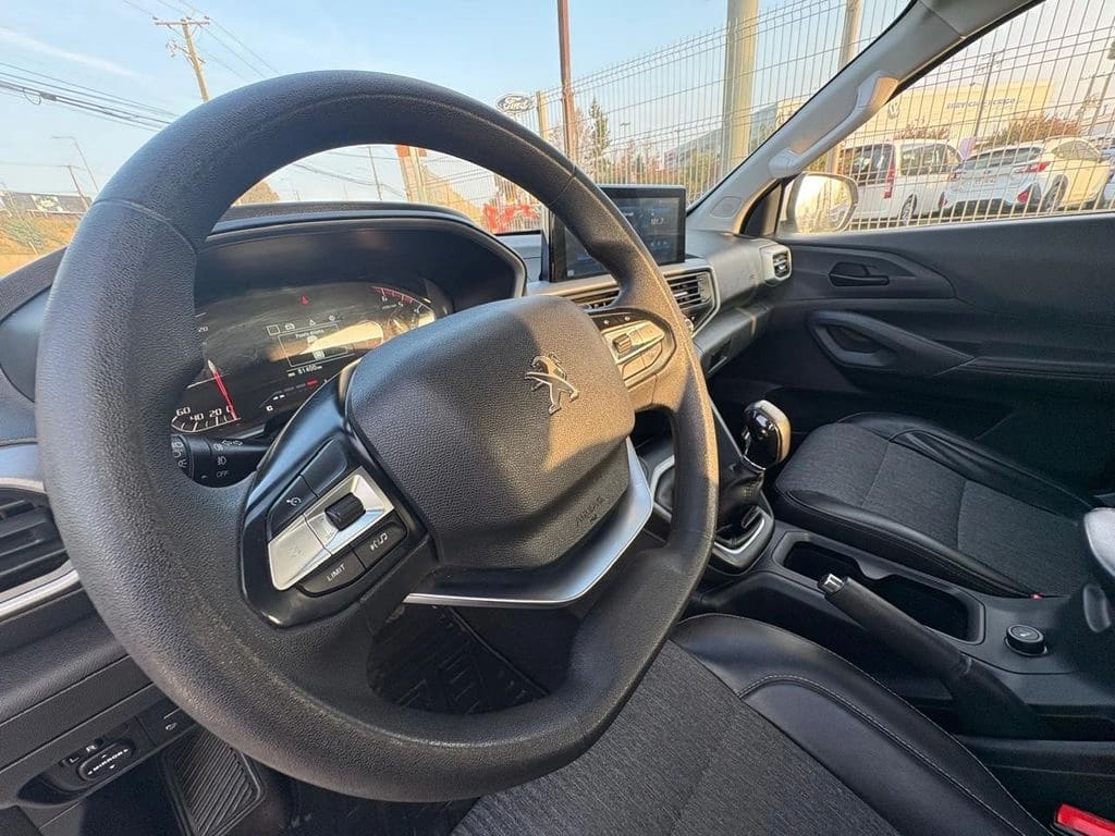 Peugeot Landtrek 1.9 4x2 Mt año 2023