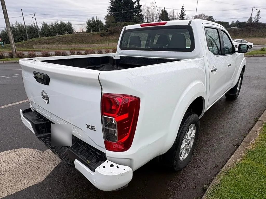 Nissan Navara 2.3 Mt 4x2 año 2023