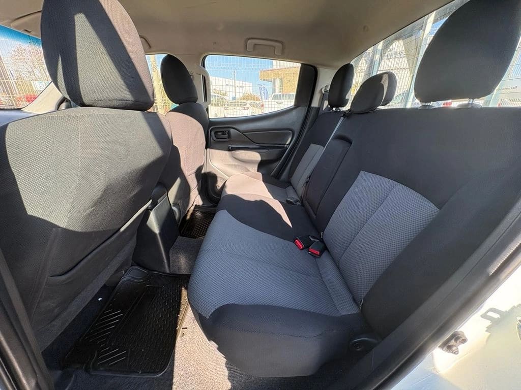 Mitsubishi L200 Katana Cr 4x2 año 2022