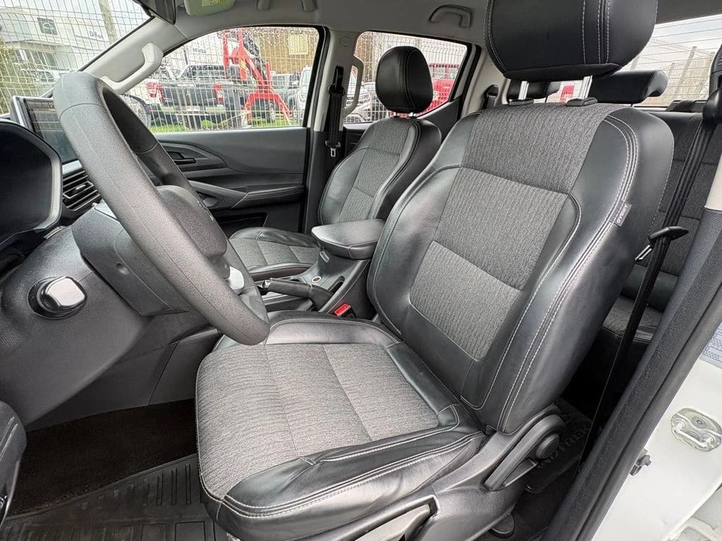 Peugeot Landtrek 1.9 4x4 Mt año 2023