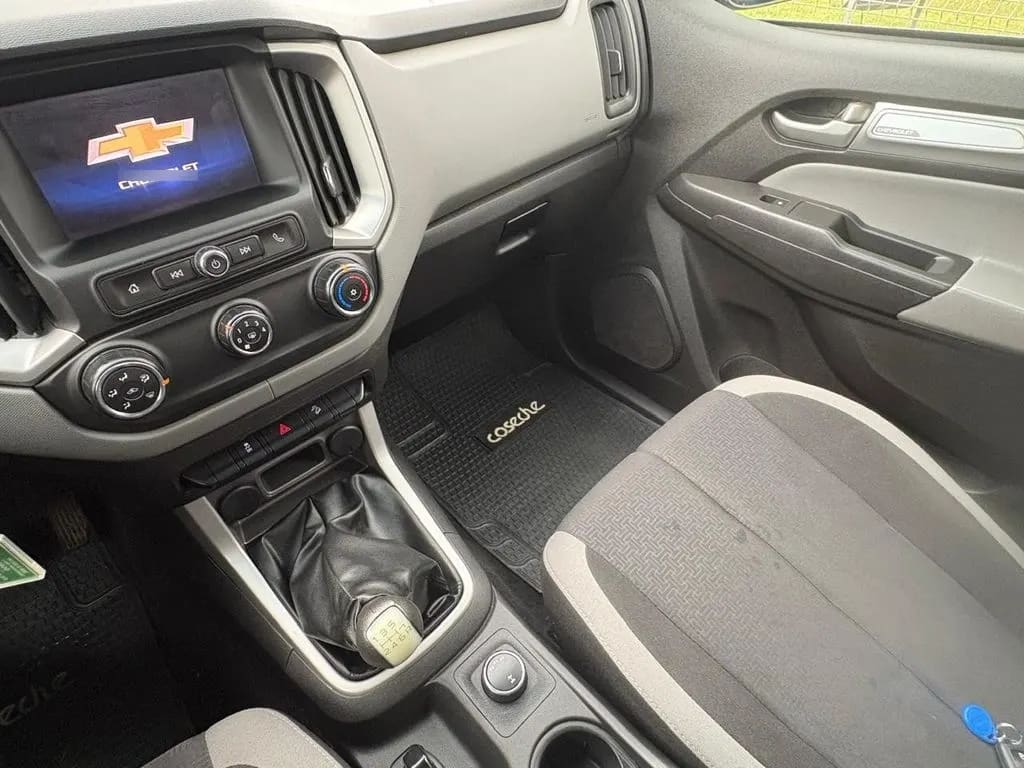 Chevrolet Colorado 2.8 Lt 4x4 año 2022