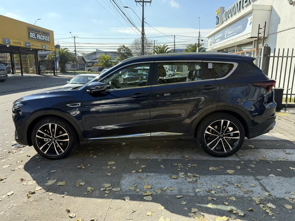 Jetour X70 Plus 1.5 Gl At año 2024