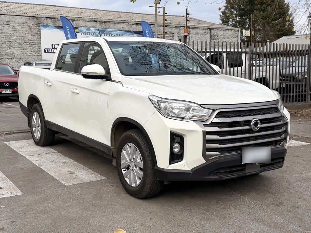 Ssangyong Musso 2.2 4x2 At año 2025