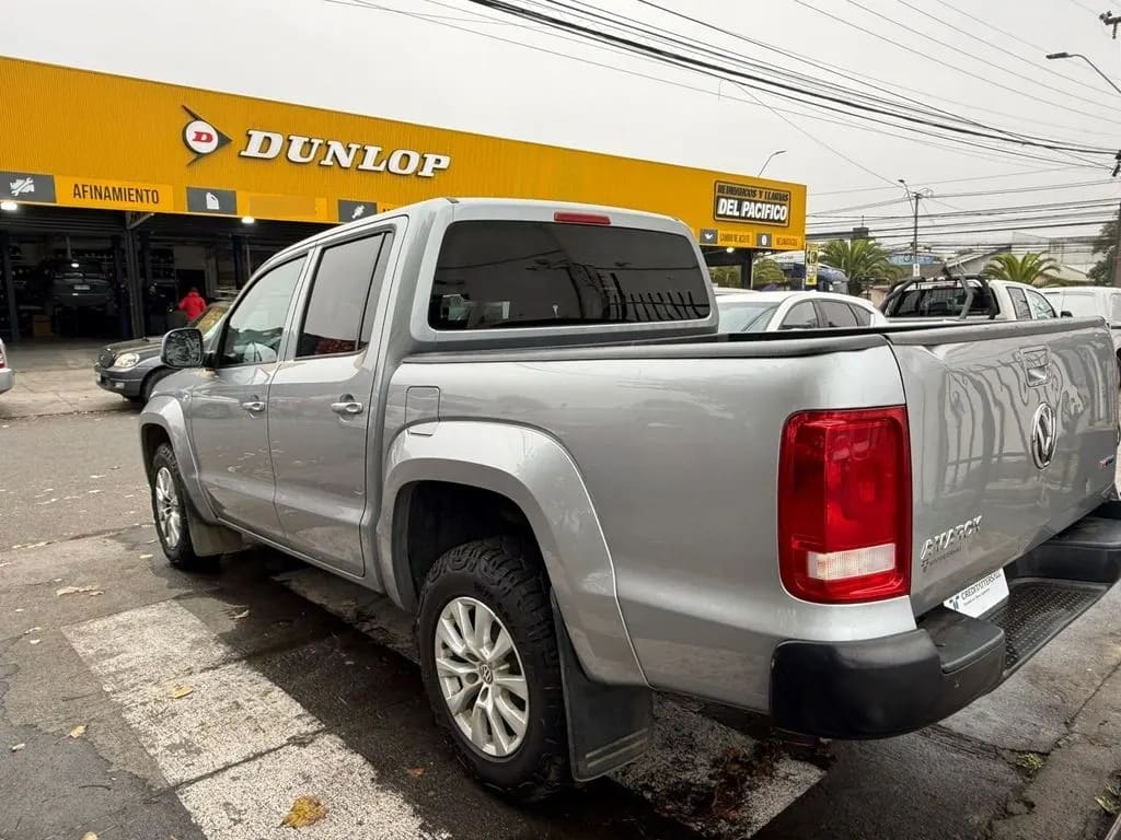 Volkswagen Amarok 2.0 Trendline 4x4 Mt año 2023