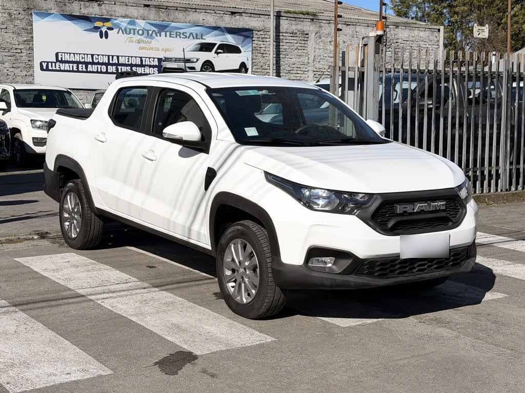 Ram 700 Bighorn Dcab 1.3 año 2024