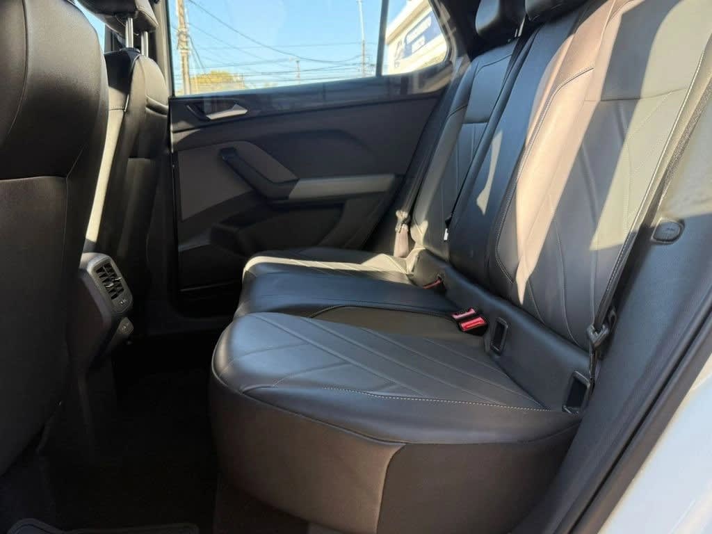Volkswagen T-Cross 1.0 Tsi Comfortline At año 2025