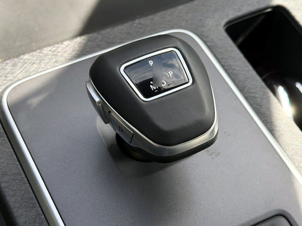 ZX Auto Grand Lion Grand Lion Cabina Doble Lux Xl Diese L4x4 At 2.3 año 2026