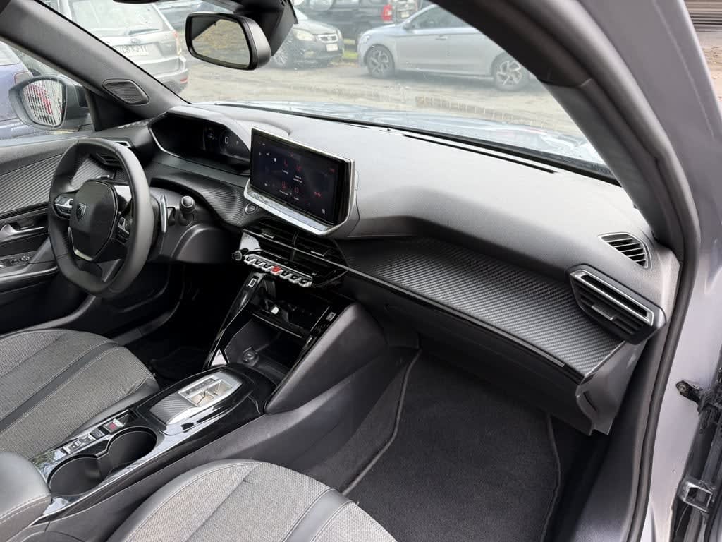 Peugeot 2008 1.5 Allure Pack Diesel At año 2025