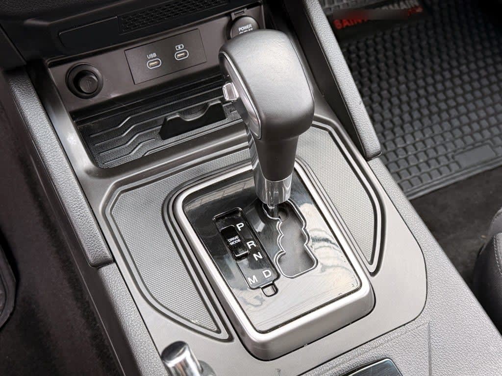 Ssangyong Musso 2.2 4x2 At año 2025