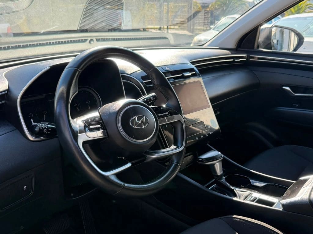 Hyundai Tucson 2.0 4x4 At año 2025