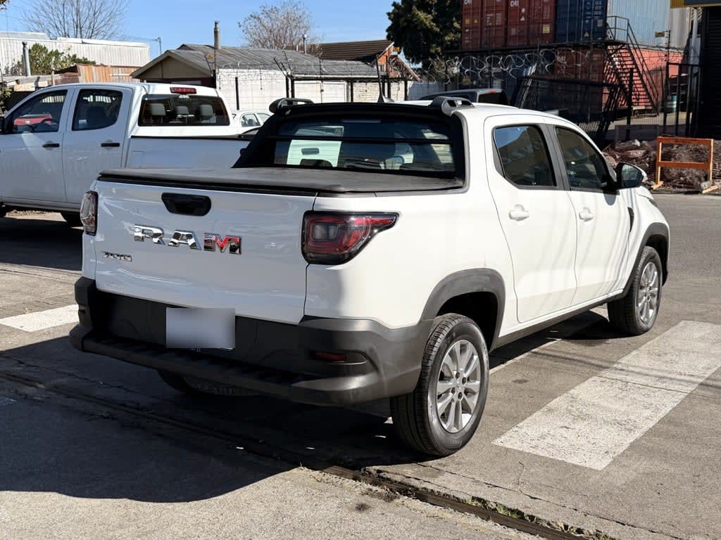 Ram 700 Bighorn Dcab 1.3 año 2024