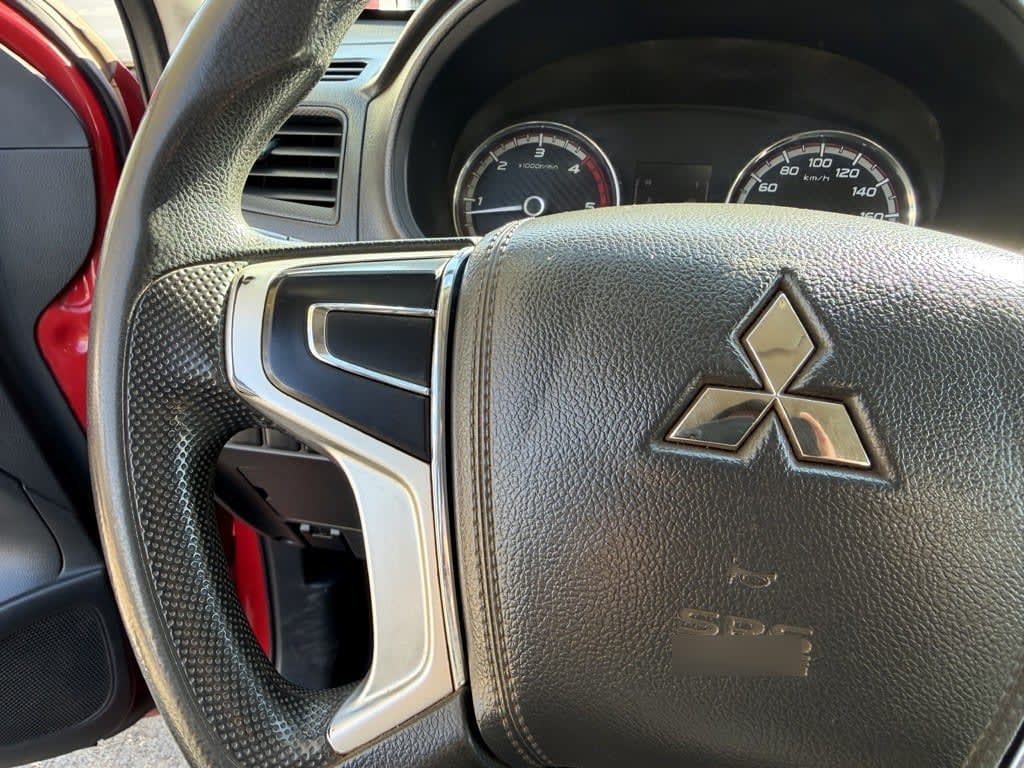 Mitsubishi L200 2.4 Katana Crt 4x4 Mt año 2023