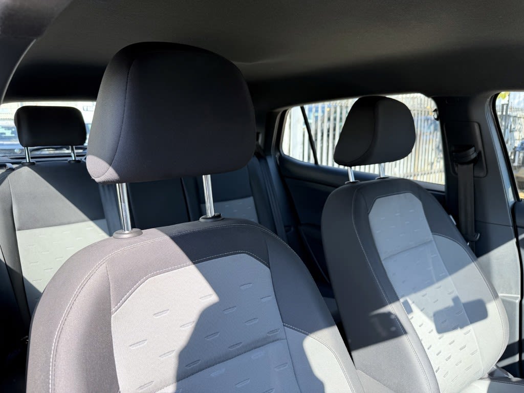 Volkswagen T-Cross 1.0 Tsi Comfortline At año 2024