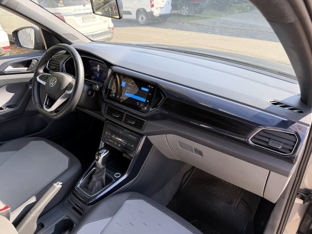 Volkswagen T-Cross 1.0 Tsi Comfortline At año 2024