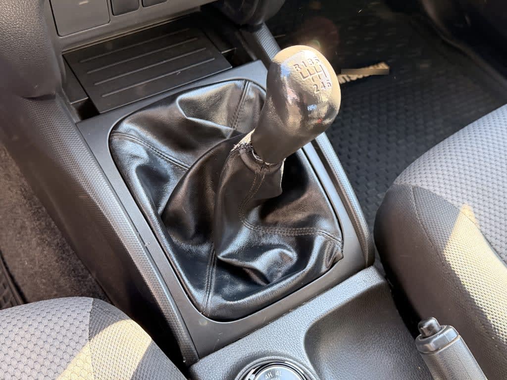 Mitsubishi L200 Katana Crt 4x4 2.4 año 2023