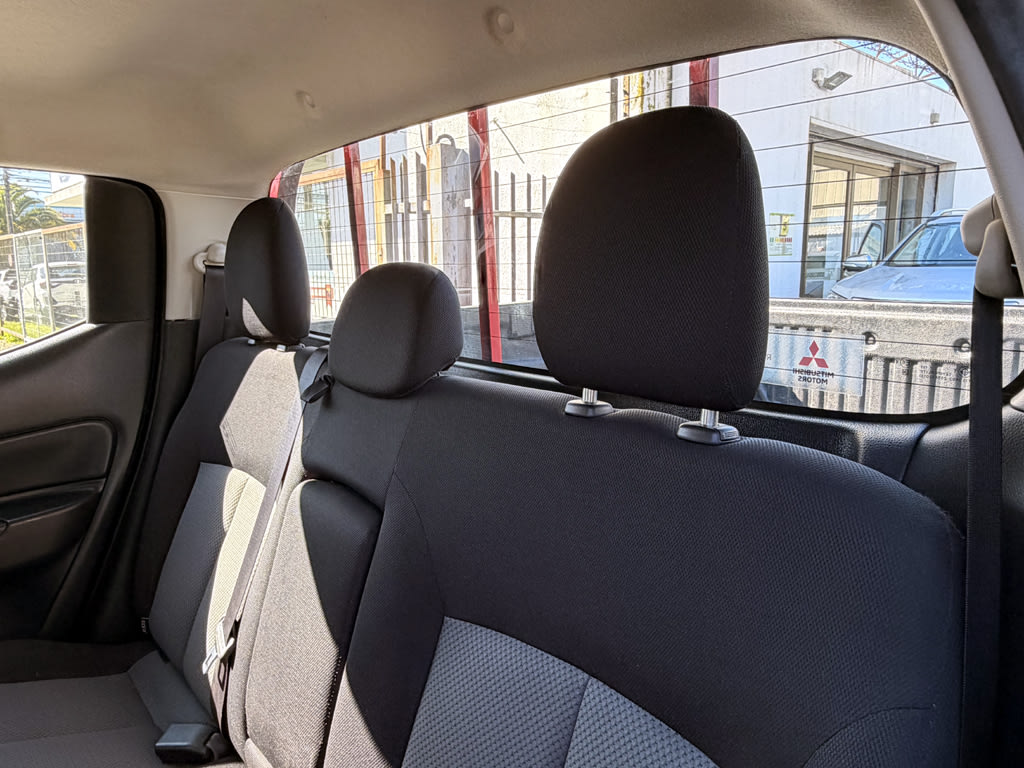 Mitsubishi L200 Katana Crt 4x4 2.4 año 2023