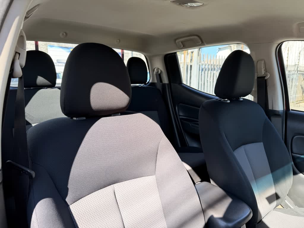 Mitsubishi L200 Katana Crt 4x4 2.4 año 2023