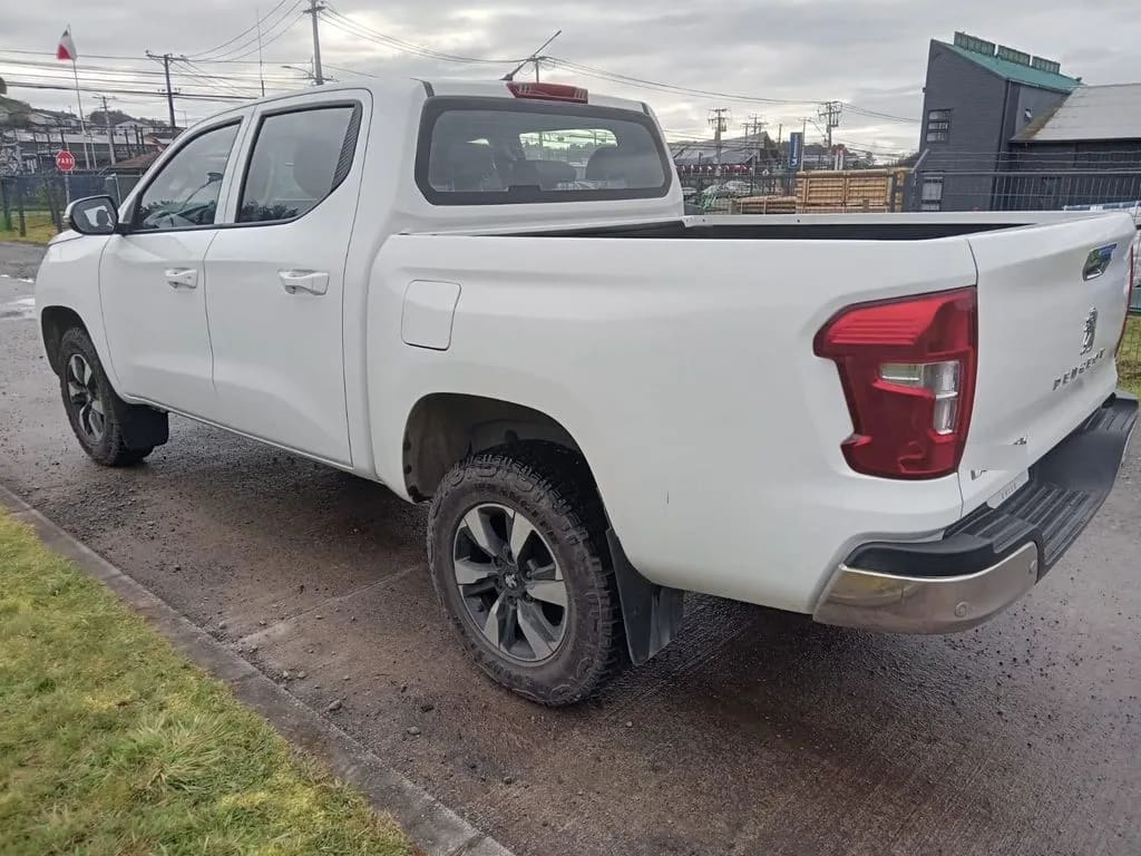 Peugeot Landtrek Landtrek año 2023