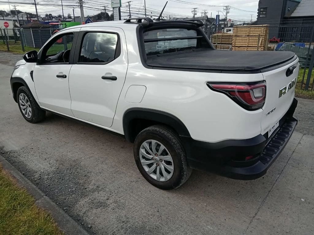 Ram 700 Slt Cd 1.4 año 2024