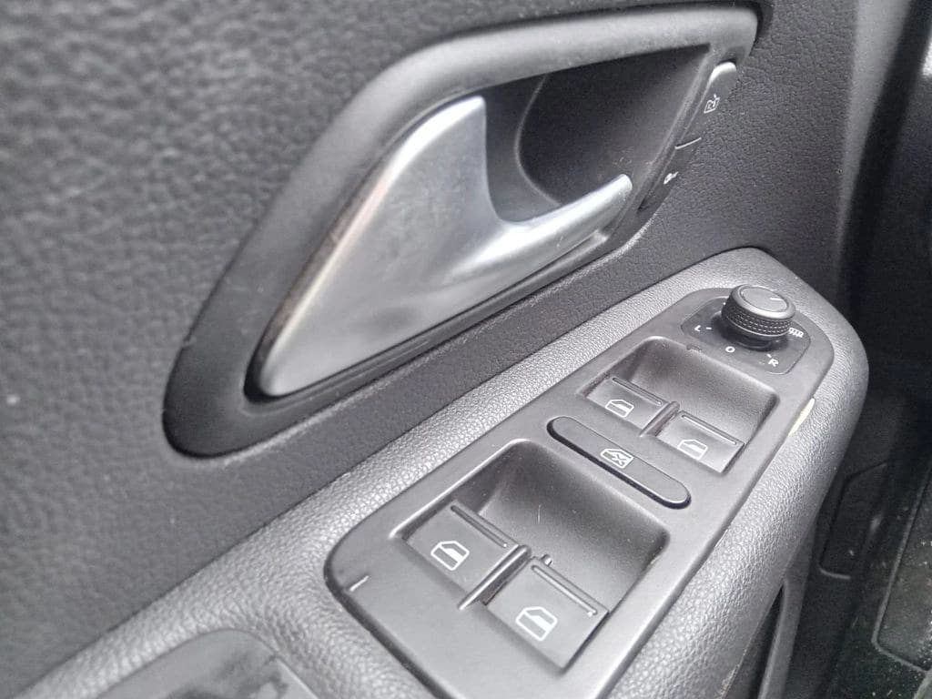Volkswagen Amarok Comfortline 2.0 At año 2022