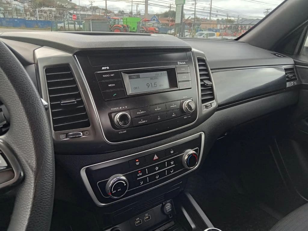 Ssangyong Grand Musso 2.2 año 2022