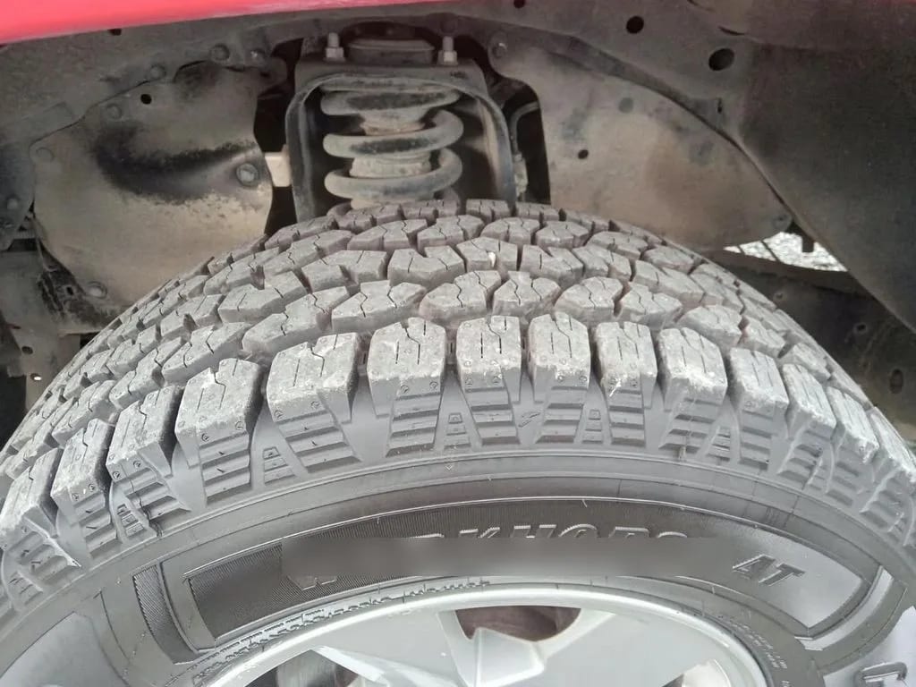 Mitsubishi L200 2.4 Katana Cr 4x2 Mt 4p año 2022