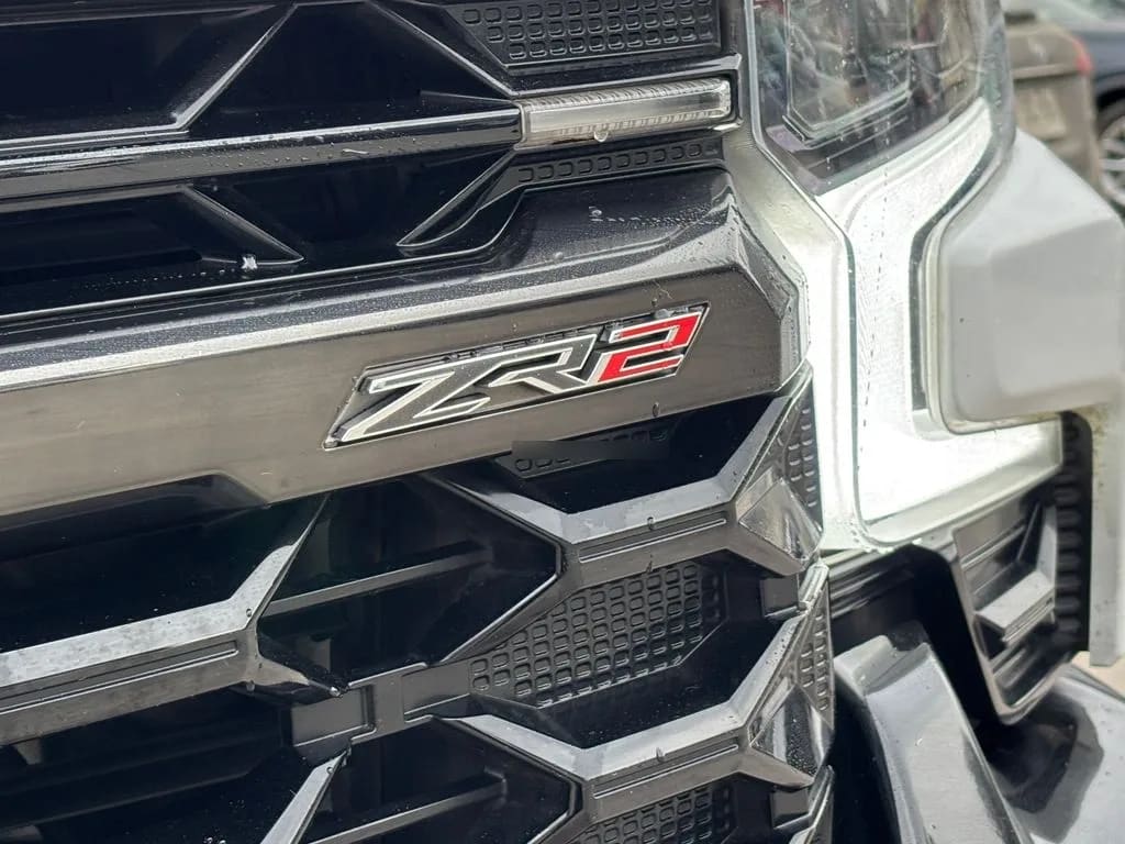 Chevrolet Silverado Silverado Zr2 6.2l año 2024