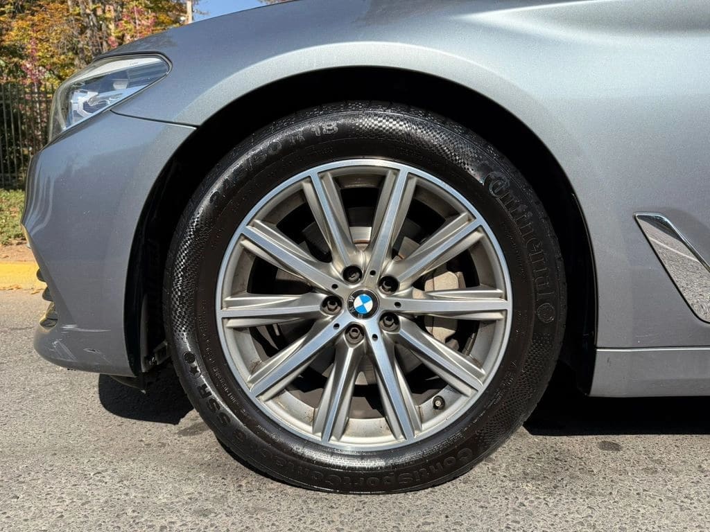 BMW 530 2.0 Executive At año 2017