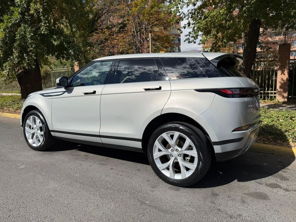Land Rover Evoque 2.0 I S At 4x4 año 2022