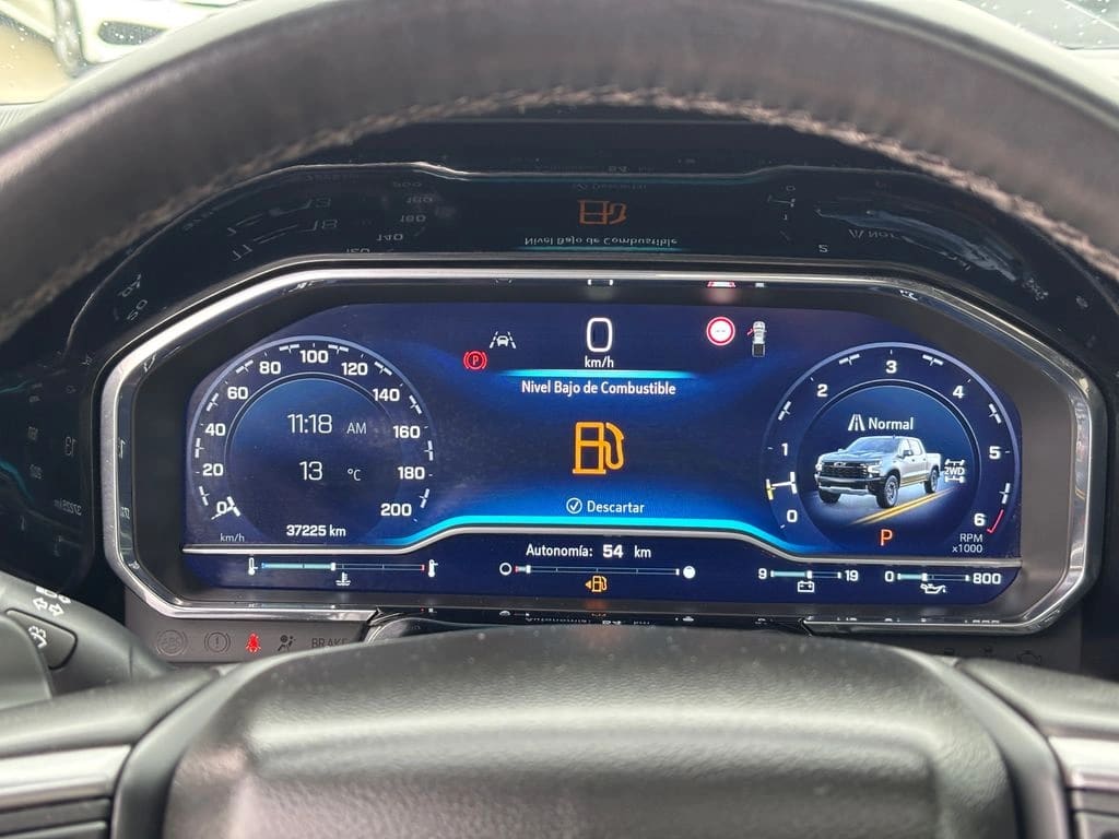 Chevrolet Silverado Silverado Zr2 6.2l año 2024