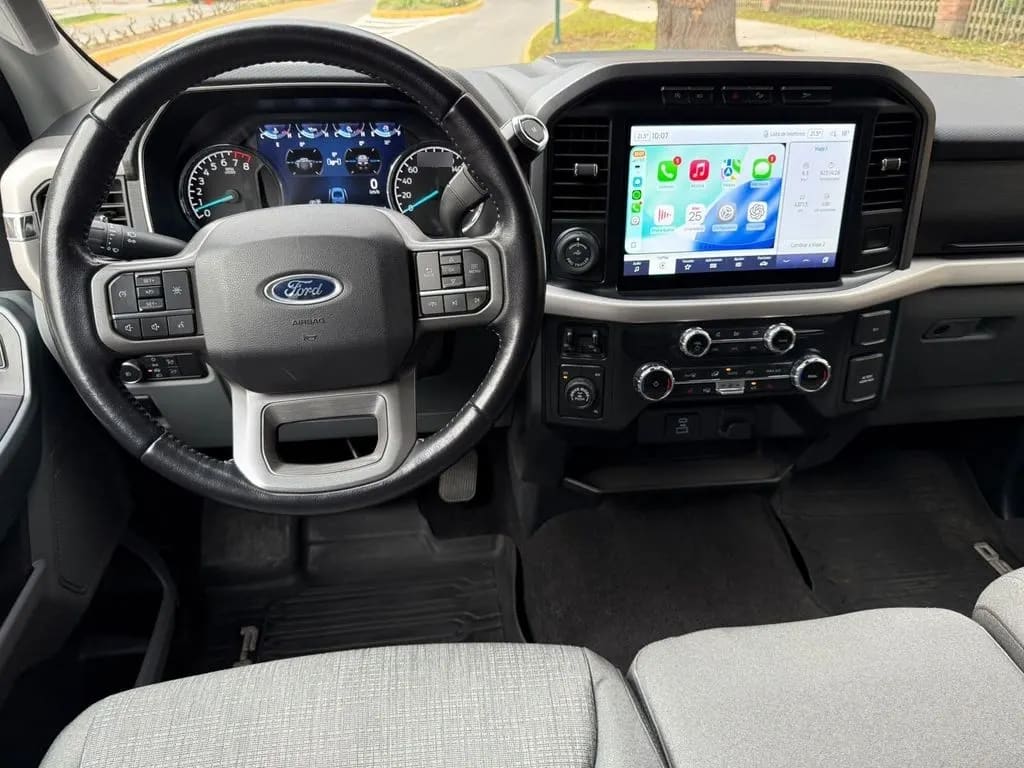 Ford F-150 5.0 Xlt Cc Dob. Cab. 4x4 At año 2023
