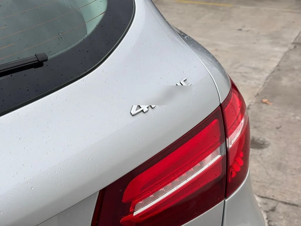 Mercedes-Benz Glc 220 D 2.1 año 2018