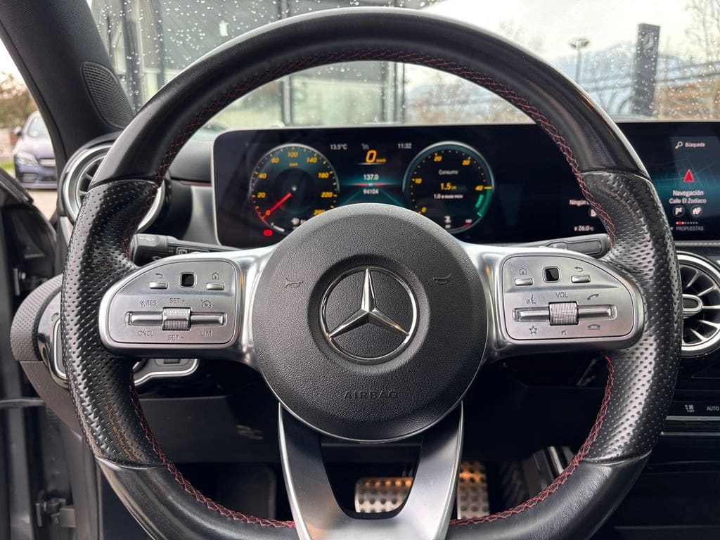 Mercedes-Benz A 250 A año 2019