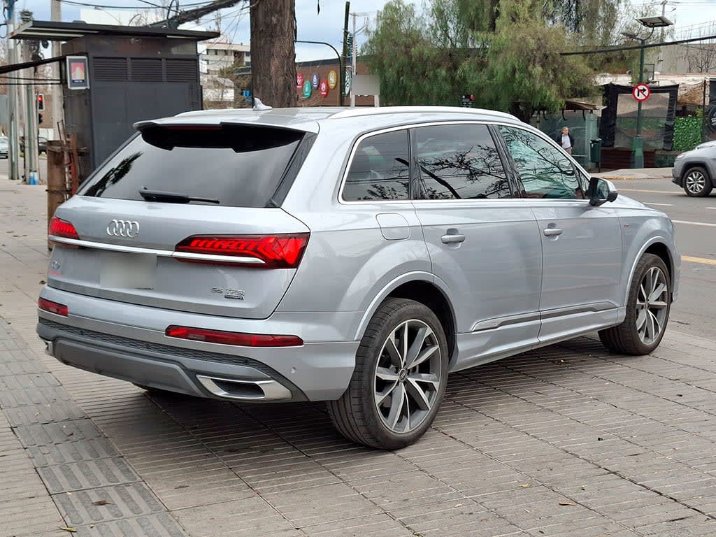 Audi Q7 55 Tfsi 4x4 año 2023
