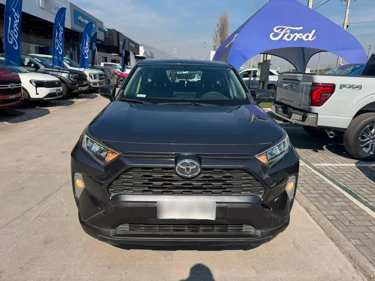 Toyota Rav 4 2.0 Le 4x2 Cvt At 5p año 2020