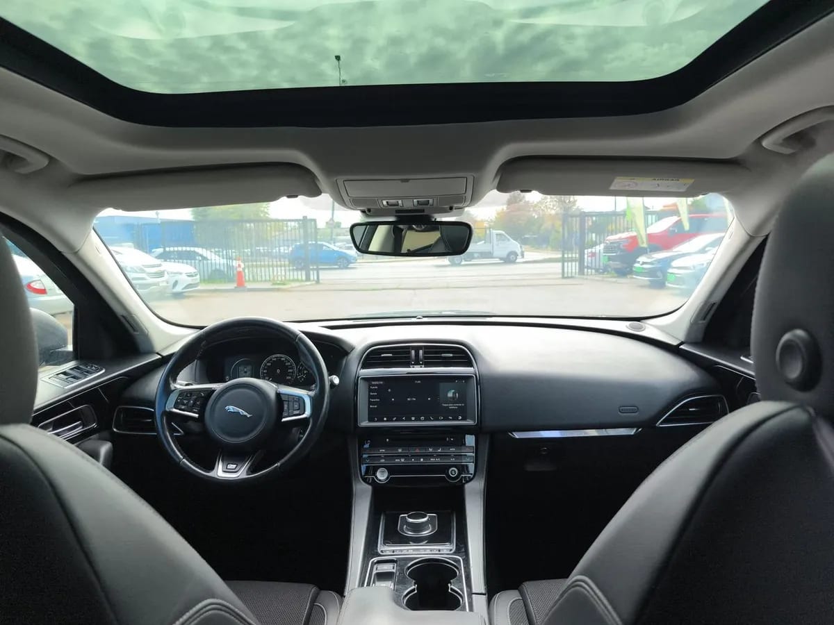 Jaguar F-Pace 3.0 Sc R-Sport Awd At 5p año 2017