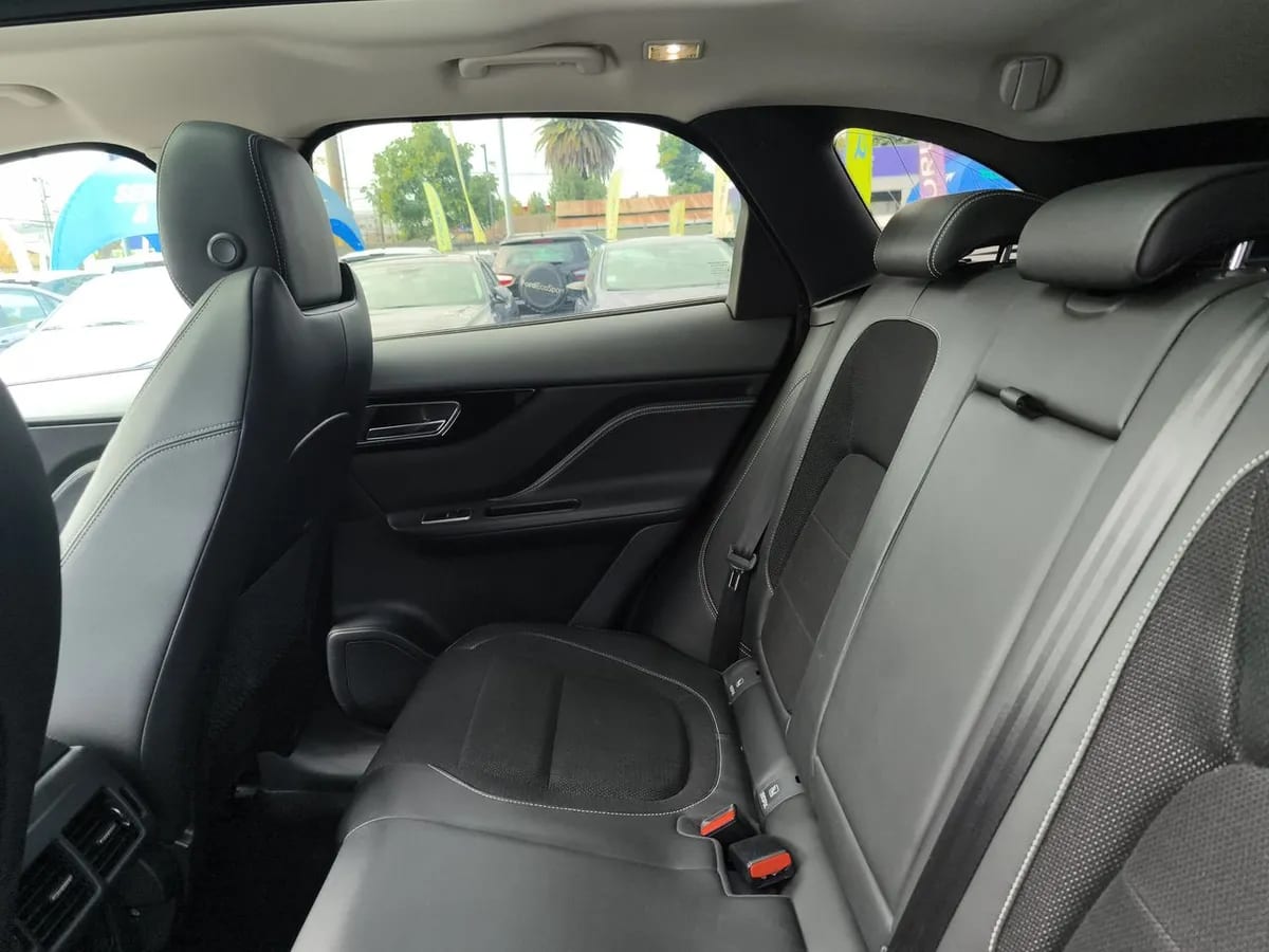 Jaguar F-Pace 3.0 Sc R-Sport Awd At 5p año 2017