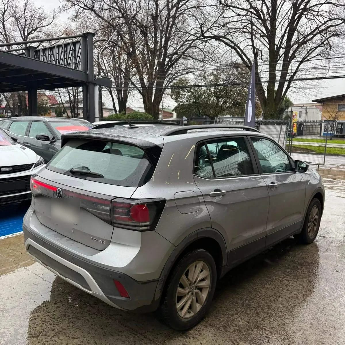 Volkswagen T-Cross 1.0 Tsi Trendline 4x2 5mt 5p año 2025