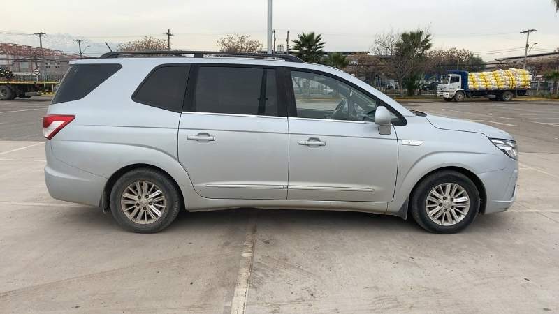 Ssangyong Stavic 2.2 Diesel 2wd At 5p año 2019