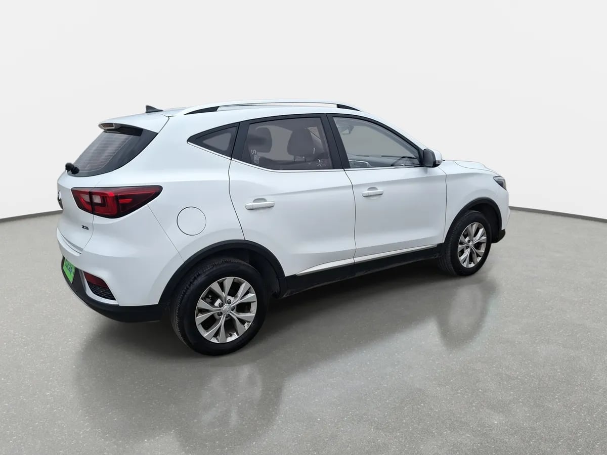 MG Mg Zs 1.5 Std 4x2 Mt 5p año 2023