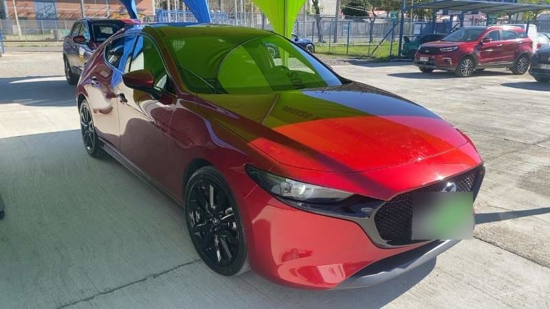 Mazda 3 2.0 7g Core 4x2 Hb 6at 5p año 2024